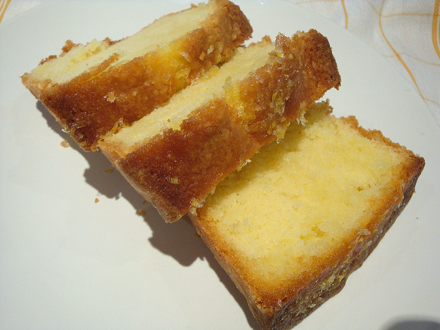 Old Fashioned Lemon Pound Cake
 old fashioned pound cake with lemon glaze