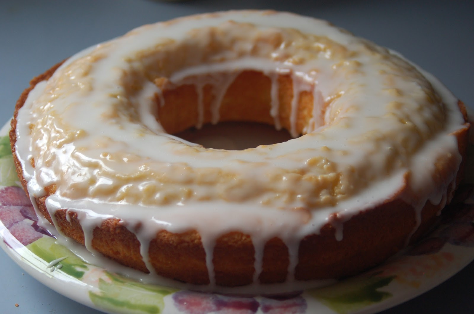 Old Fashioned Lemon Pound Cake
 Joy in the Kitchen Old Fashioned Lemon Pound Cake