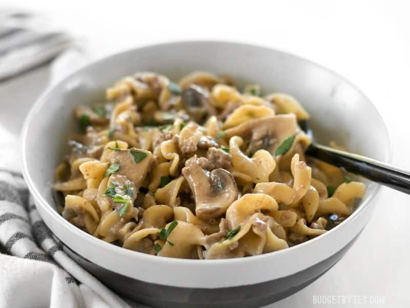 One Pot Beef Stroganoff e Pot Beef and Mushroom Stroganoff Bud Bytes