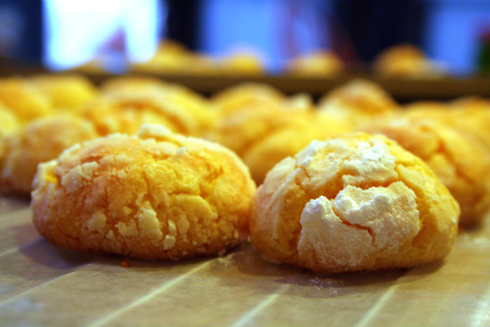 Ooey Gooey Butter Cookies
 gooey butter cookies