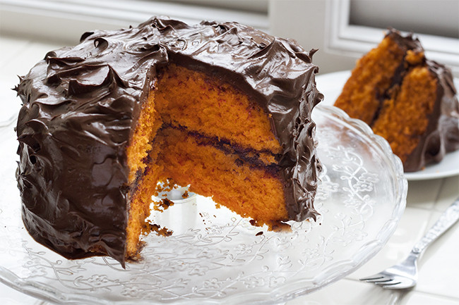 Orange Chocolate Cake
 Hidden Dark Chocolate & Orange Cake Recipe