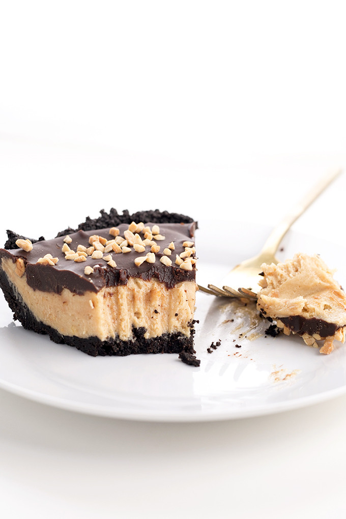 Oreo Peanut Butter Pie
 Vegan Oreo Peanut Butter Pie