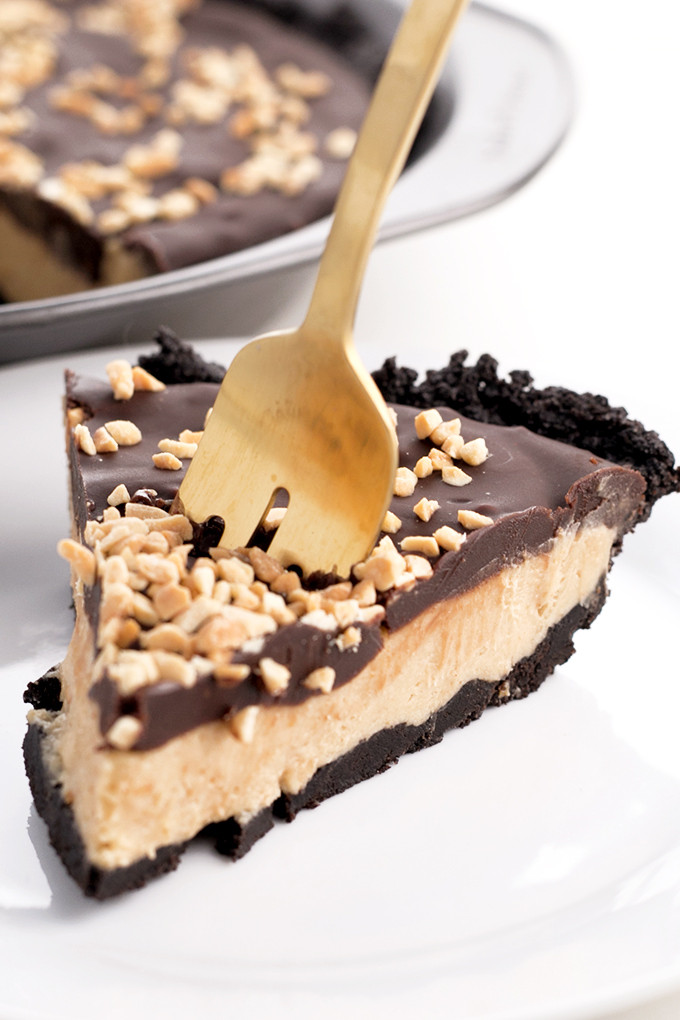 Oreo Peanut Butter Pie
 Vegan Oreo Peanut Butter Pie