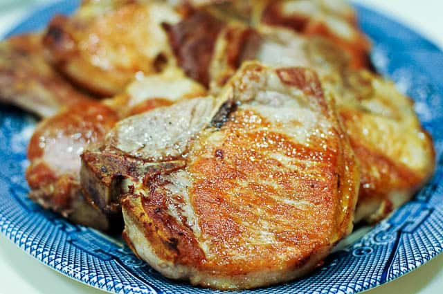 Oven Baked Bone In Pork Chops
 Brizoles Hirines A Traditional Greek Pork Chops Recipe