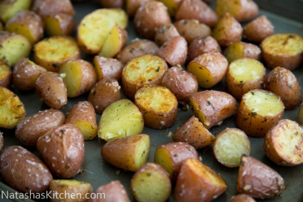 Oven Roasted Baby Potatoes
 Easy Oven roasted baby red potatoes