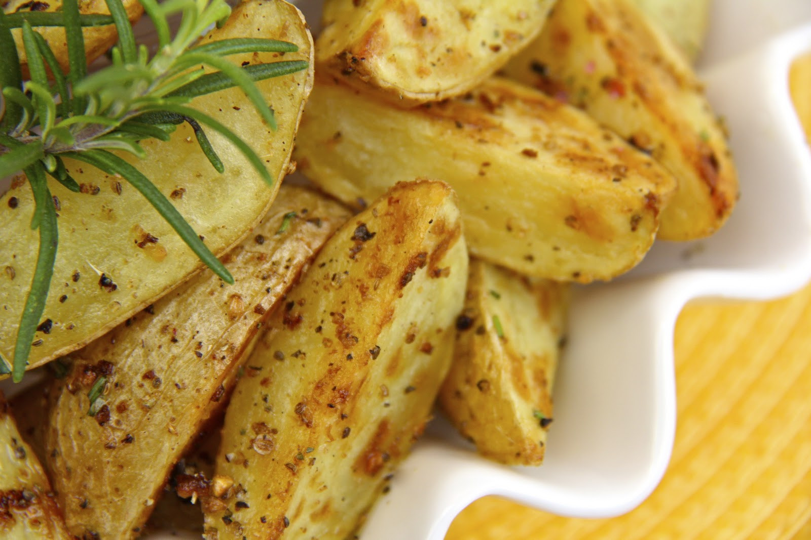 Oven Roasted Baby Potatoes
 Super Crisp Oven Roasted Baby Potatoes w Fresh Rosemary