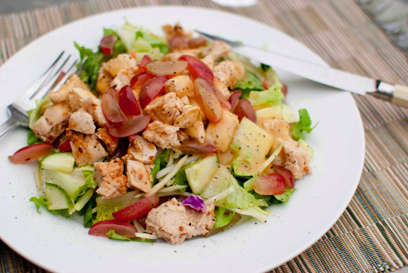 Paleo Chicken Salad
 Easy Paleo Chicken Salad from Sweetpea Lifestyle Andrea Bai