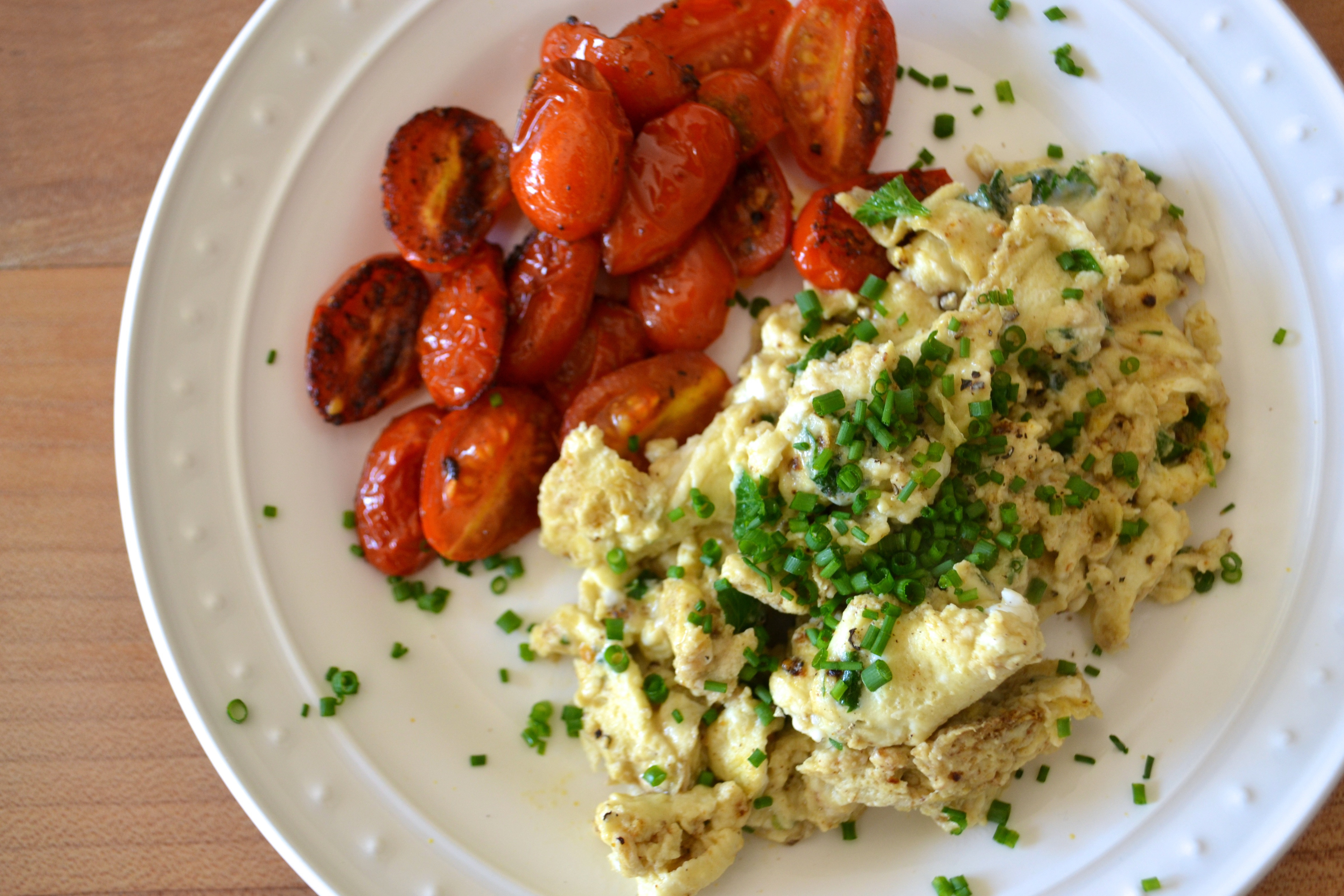 Paleo Diet Breakfast Ideas
 Favorite Paleo Breakfast Herb Scrambled Eggs and Pan