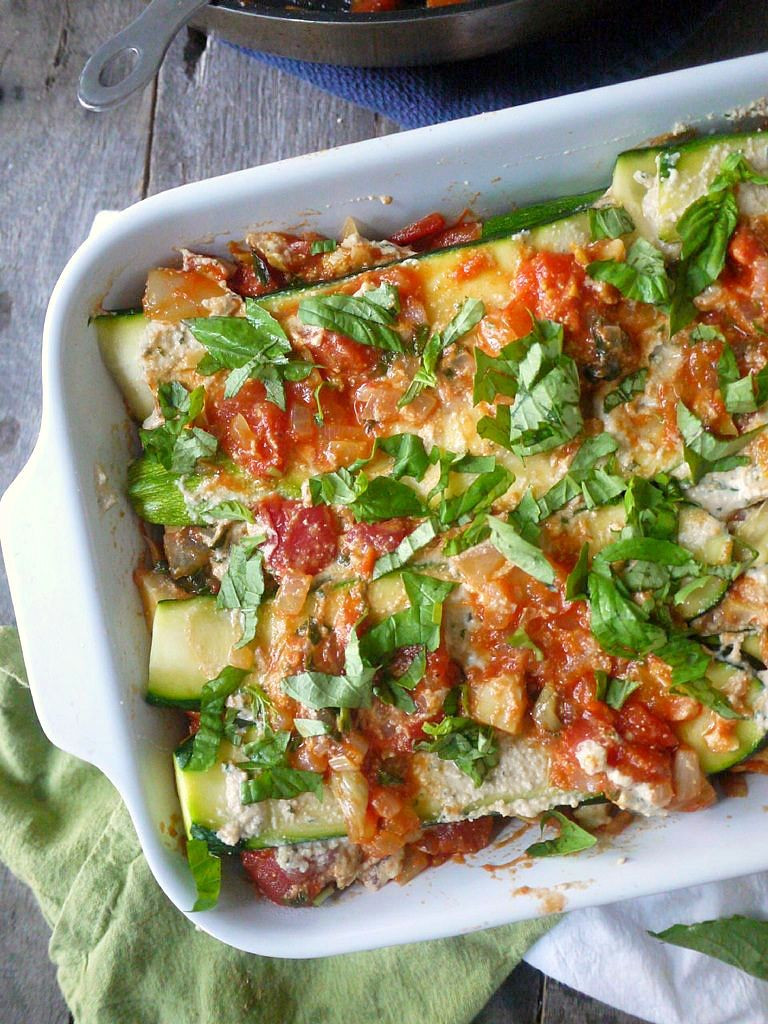 Paleo Vegan Recipes
 Paleo and Vegan Zucchini Lasagna with Basil Cashew