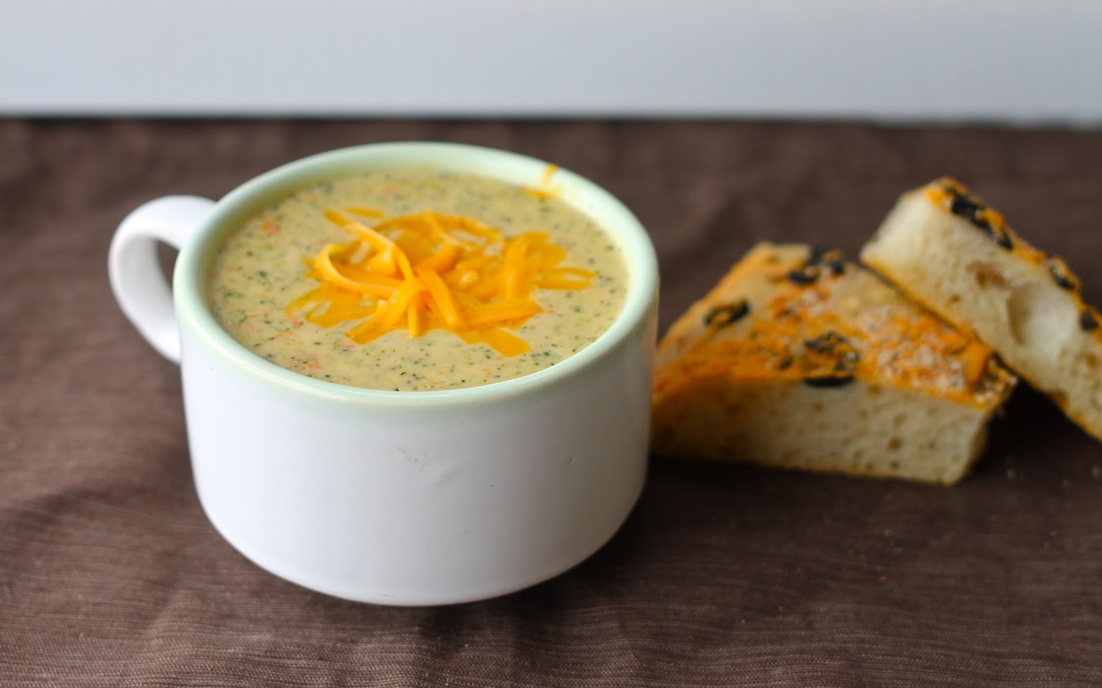 Panera Broccoli Cheddar Soup Recipe
 Yammie s Noshery Broccoli Cheese Soup Panera Bread