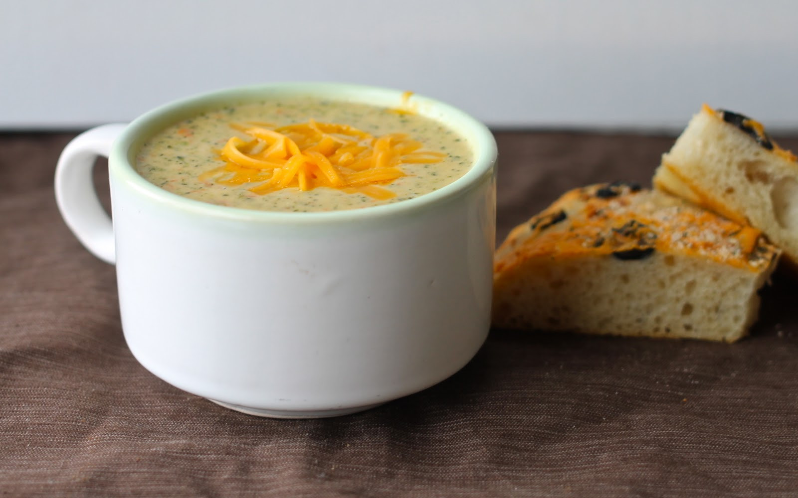 Panera Broccoli Cheddar Soup Recipe
 Yammie s Noshery Broccoli Cheese Soup Panera Bread