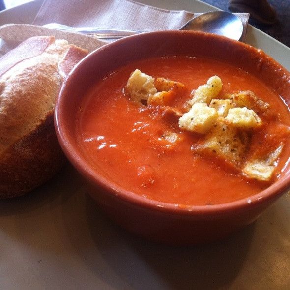 Panera Tomato Soup Recipe
 Panera Bread Restaurant Copycat Recipes Tomato Soup