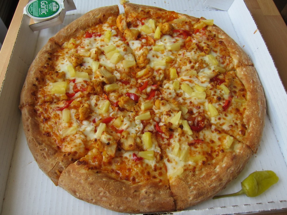 Papa John'S Buffalo Chicken Pizza
 Review Papa John s Sweet Chili Chicken Pizza