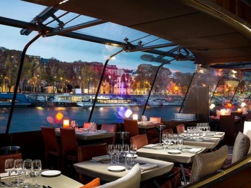 Paris Dinner Cruises
 Dinner Cruise in Paris – Bateaux Parisiens – 8 30pm