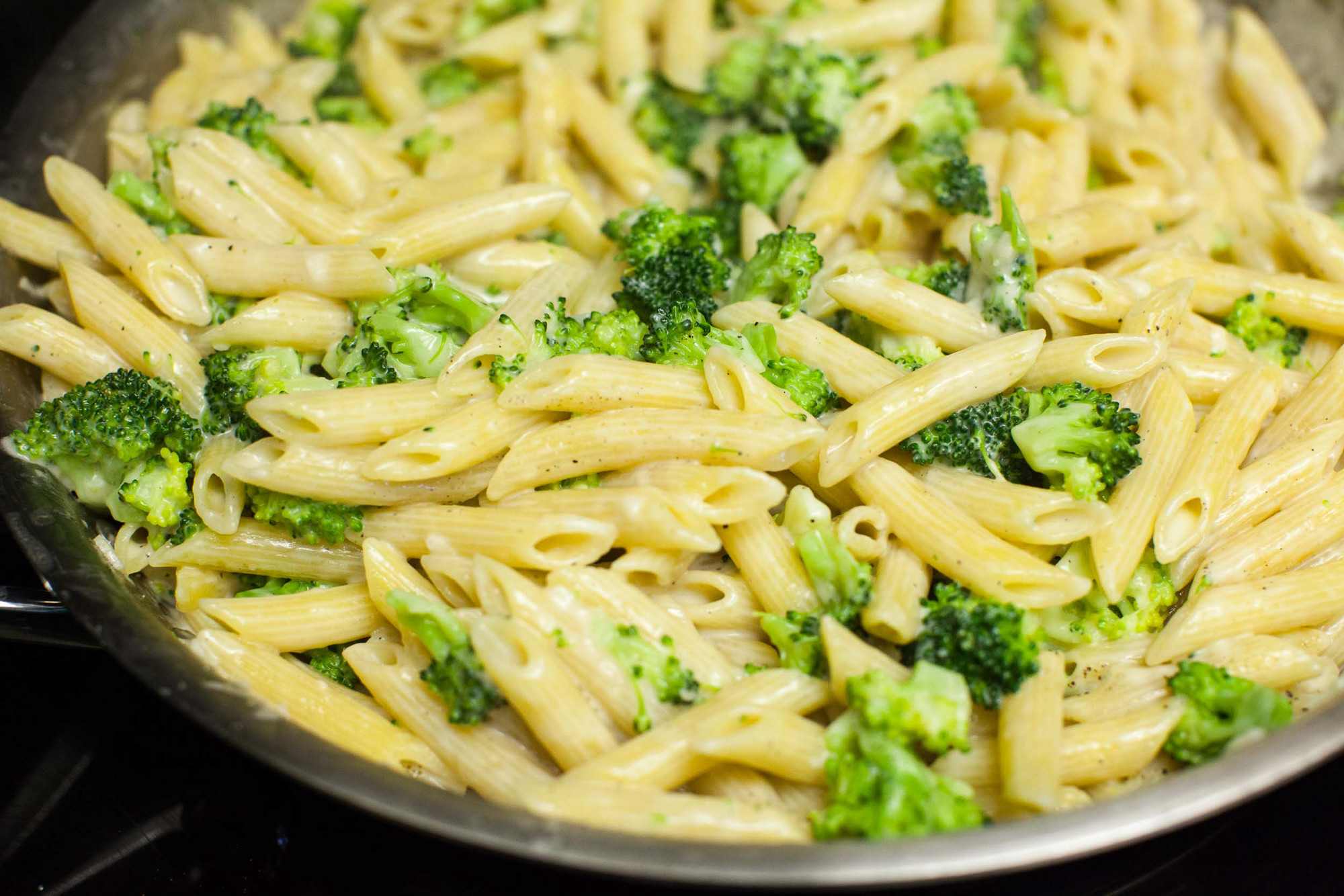 Pasta With Broccoli
 e Pot Broccoli Alfredo Pasta