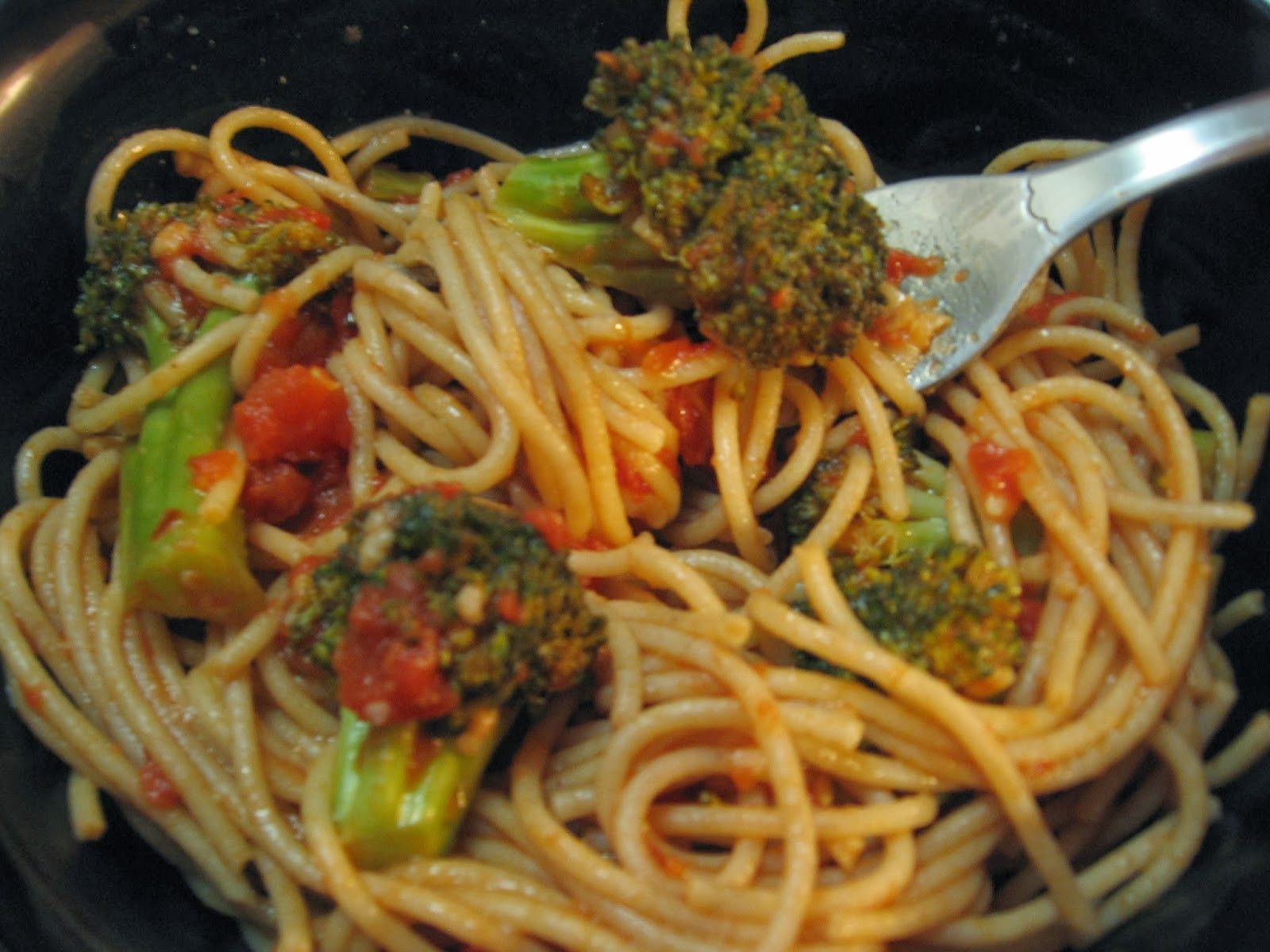 Pasta With Broccoli
 Deceptively Healthy Spaghetti with Broccoli and Tomato Sauce