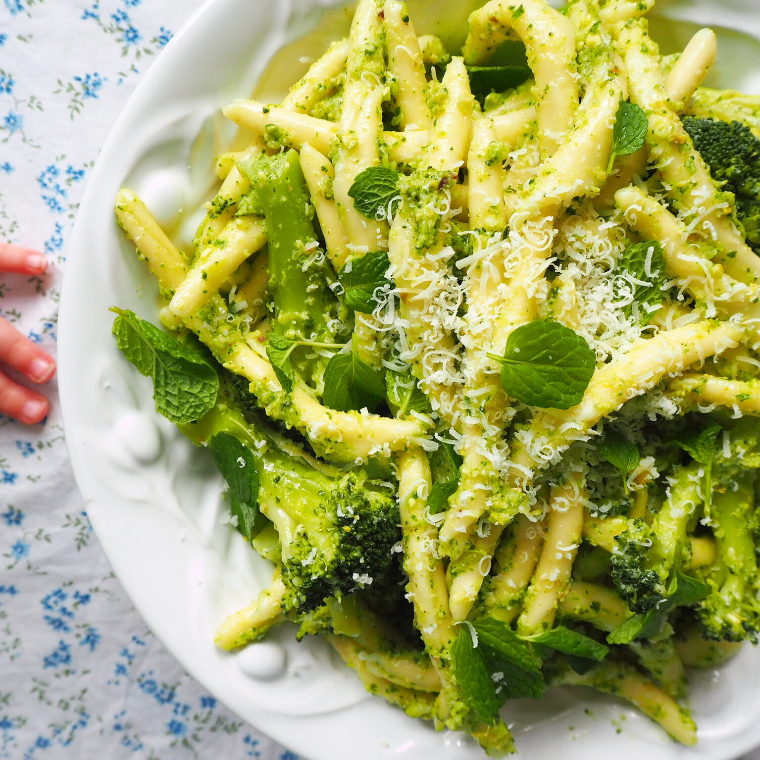 Pasta With Broccoli
 pasta with broccoli pesto