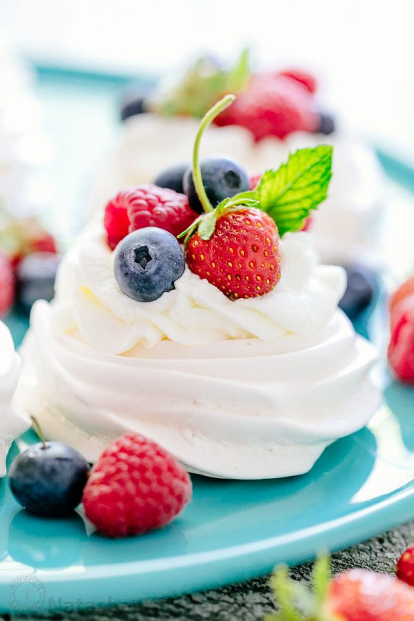 Pavlova Dessert Recipe
 Pavlova Recipe