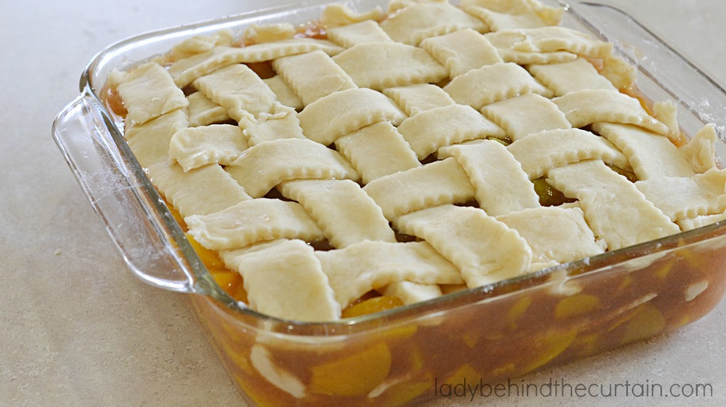 Peach Cobbler With Pie Crust
 Mom s Peach Cobbler