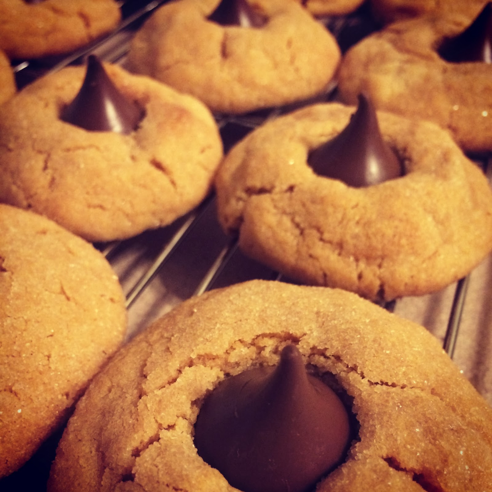 Peanut Butter Cookies With Hershey Kiss
 Little Cook in the Big City Peanut Butter and Hershey