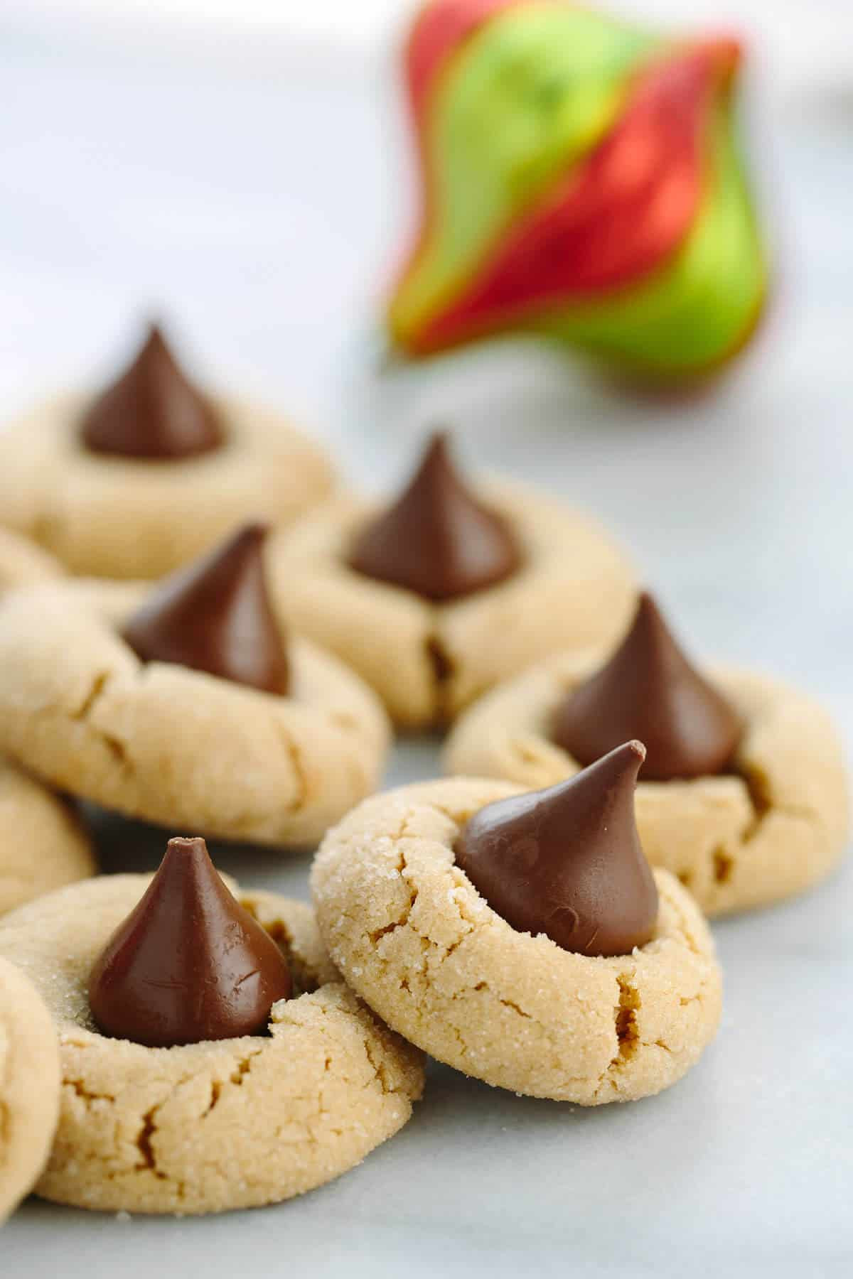 Peanut Butter Cookies With Kisses
 Classic Peanut Butter Kiss Cookies Recipe