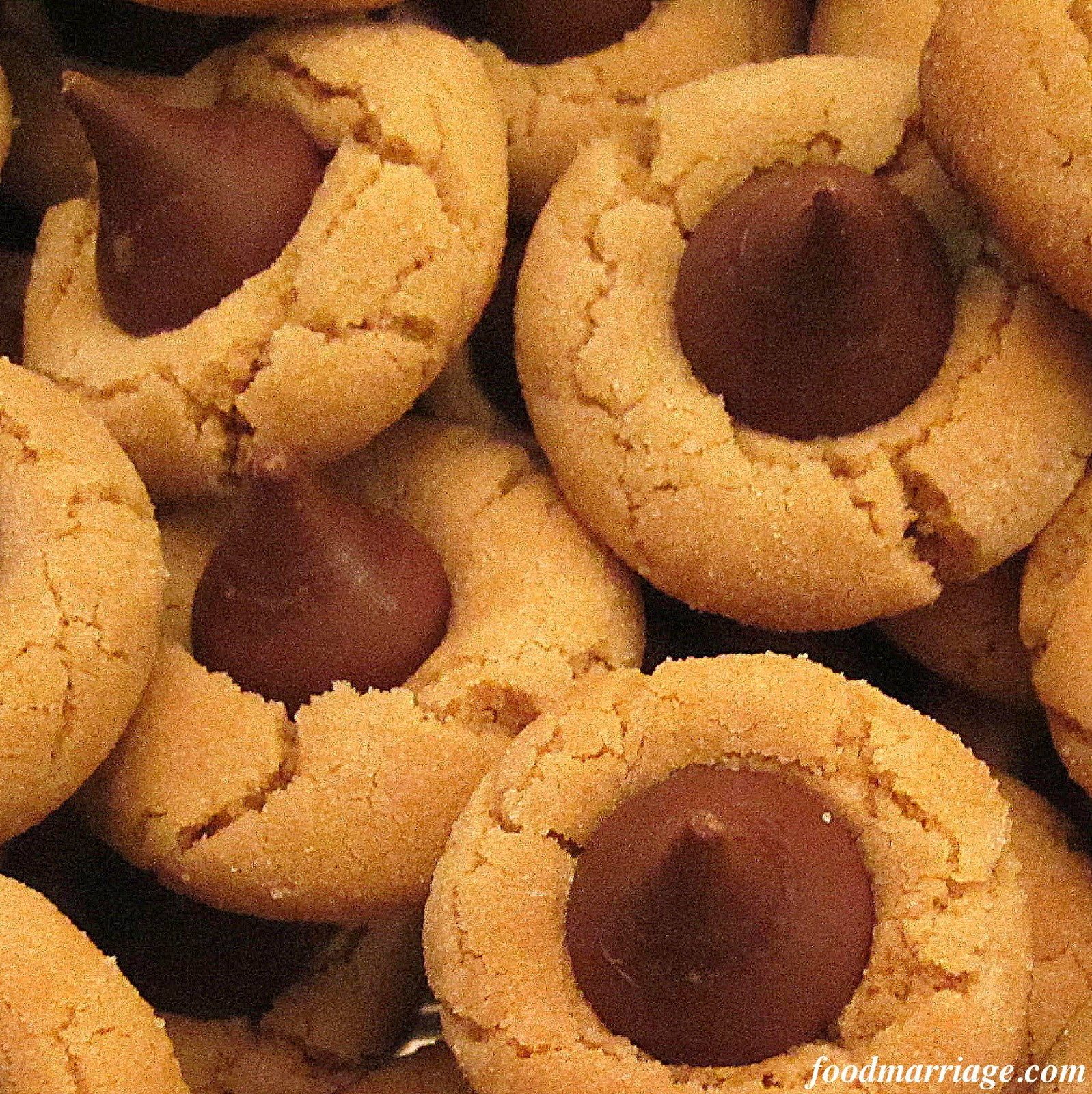 Peanut Butter Cookies With Kisses
 Kelly s Peanut Butter Kiss Cookies