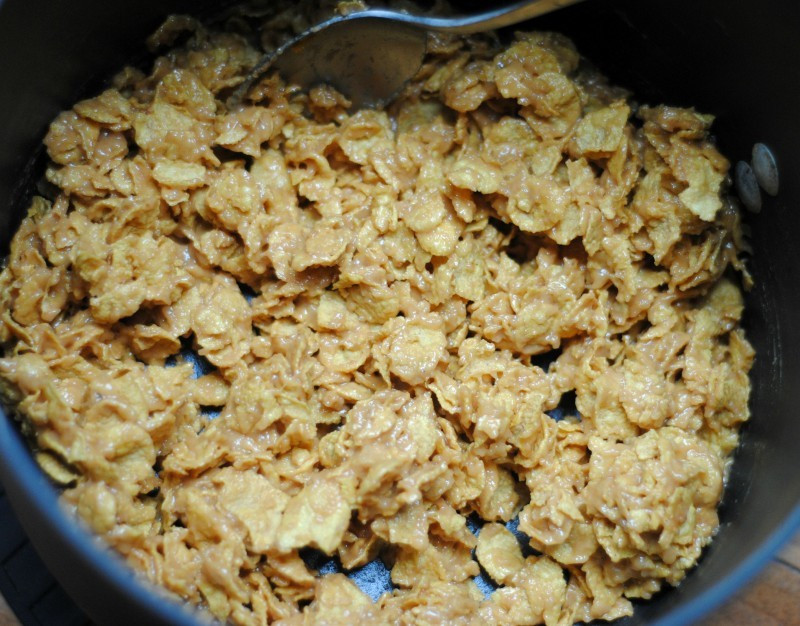 Peanut Butter Cornflake Cookies
 No Bake Peanut Butter Cornflake Cookies