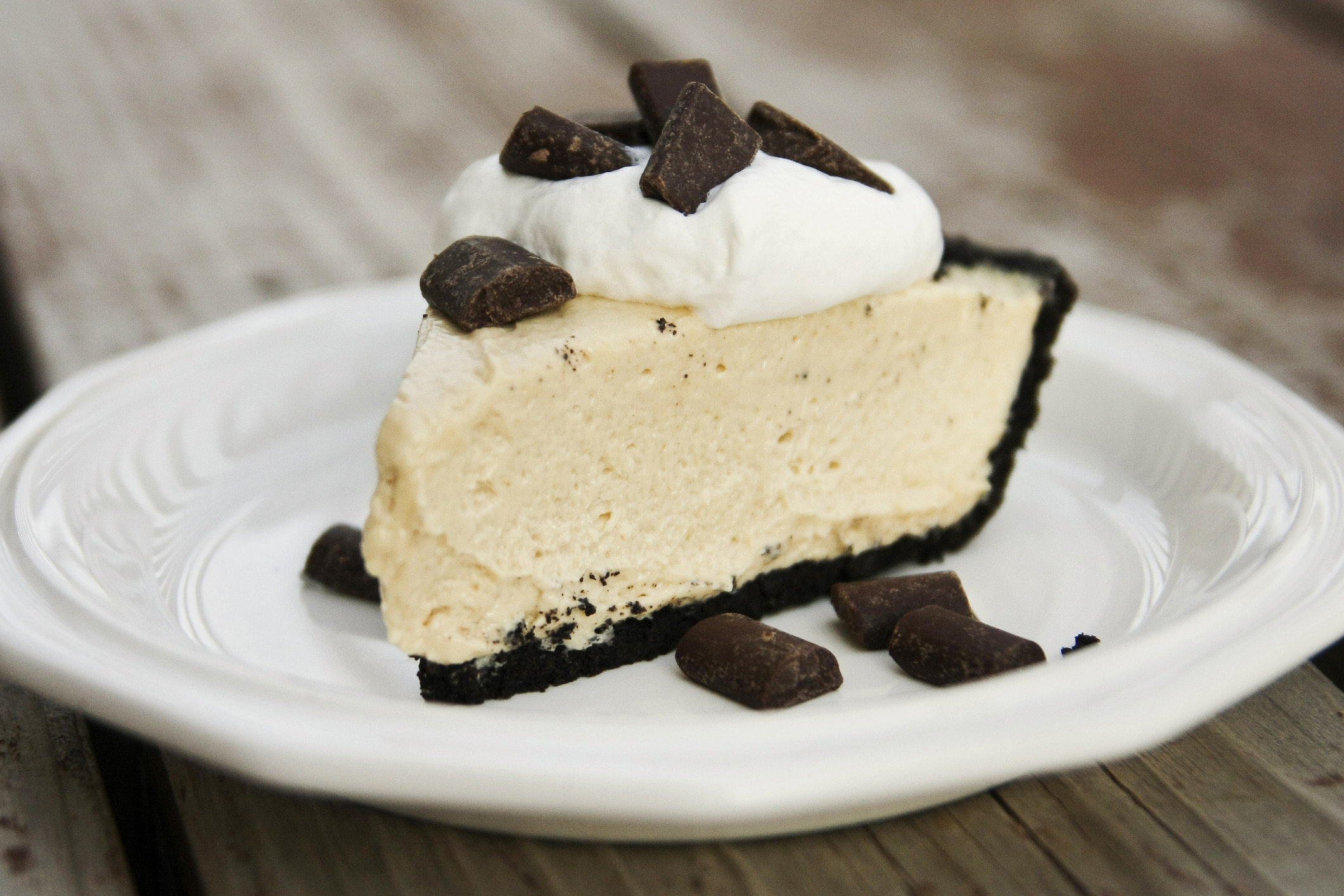 Peanut Butter Pie With Oreo Crust
 Easy No Bake Peanut Butter Pie with Oreo Crust An Alli Event