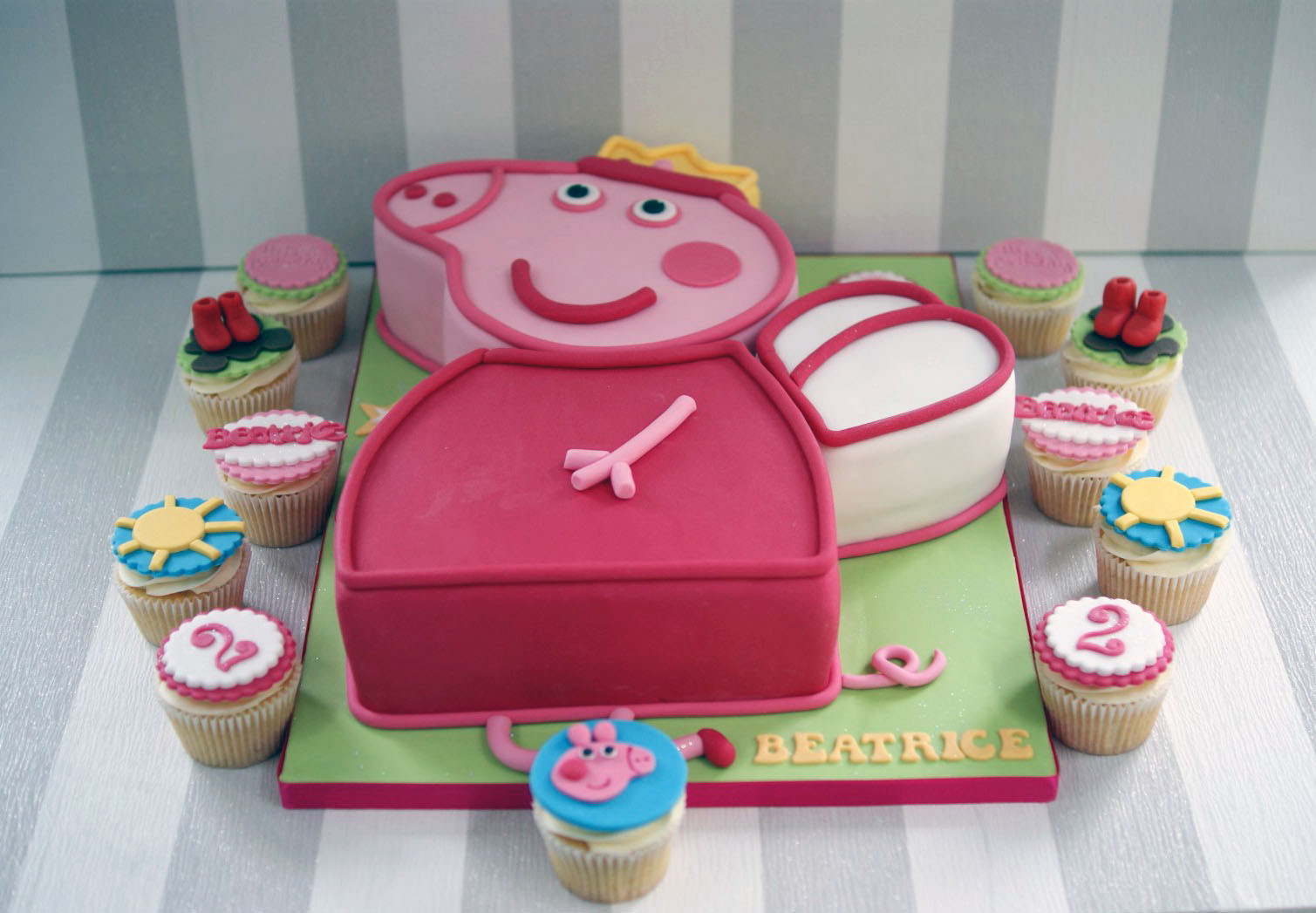 Peppa Pig Birthday Cake
 Peppa Pig 2nd Birthday Cake with Cupcakes Bakealous