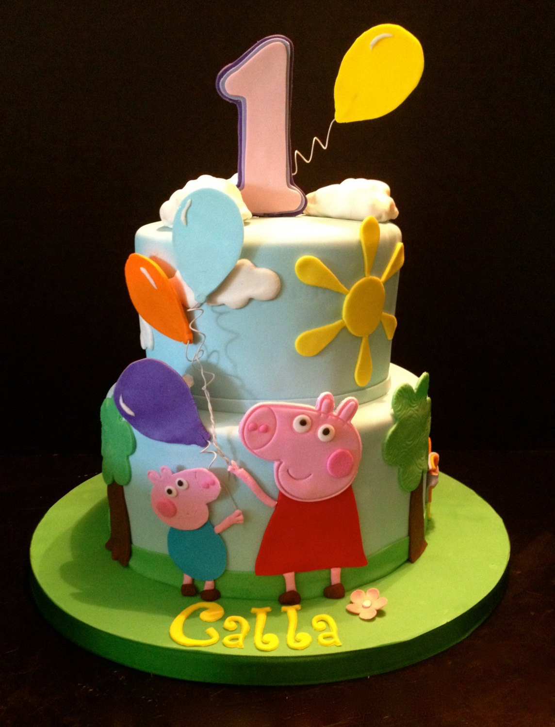 Peppa Pig Birthday Cake
 Peppa Pig Cake Decorating Kit