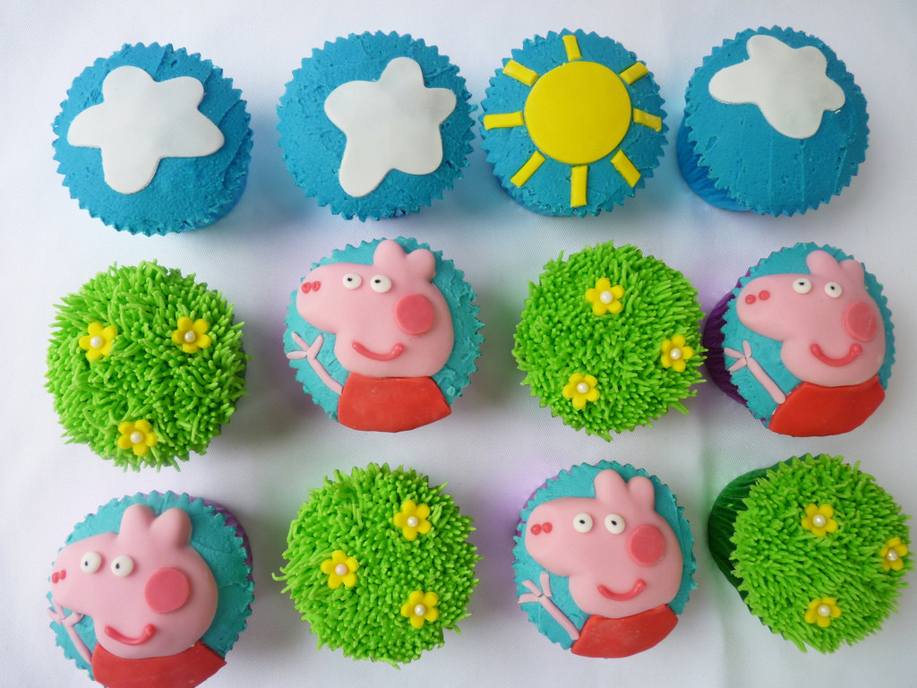 Peppa Pig Cupcakes
 Peppa pig cupcakes The Cupcake Fairy