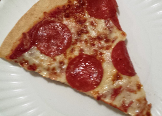 Pepperoni Pizza Calories
 Pepperoni Pizza Trick That Saves on Calories Yum Yucky