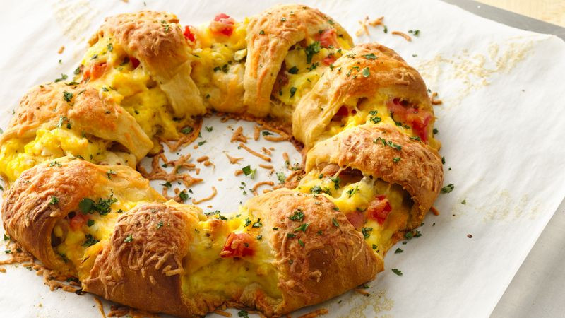 Pillsbury Crescent Roll Breakfast Recipes
 Bacon Egg and Cheese Brunch Ring Recipe Pillsbury