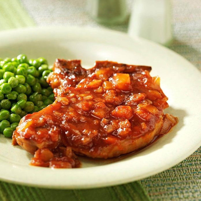 Pineapple Pork Chops
 Pineapple Barbecue Sauce Pork Chops Recipe