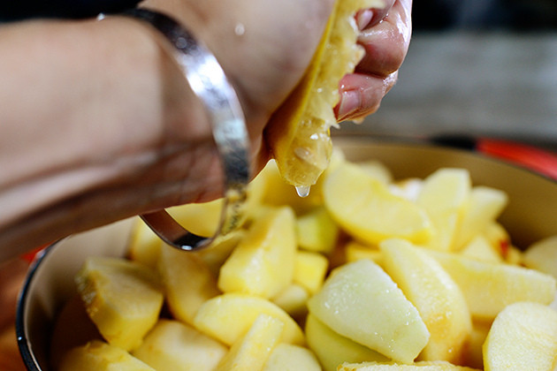 Pioneer Woman Applesauce
 Homemade Applesauce