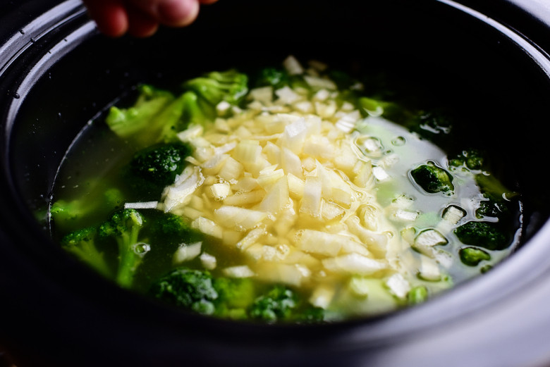 Pioneer Woman Broccoli Cheese Soup
 Slow Cooker Broccoli Cheese Soup