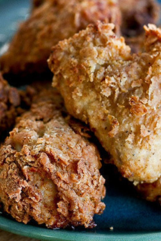 Pioneer Woman Fried Chicken
 Pioneer Woman s Buttermilk Fried Chicken