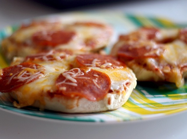 Pizza Bagels Recipe
 How to Make Pizza Bagels Recipe Snapguide