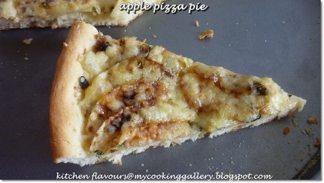 Pizza Hut Apple Pie
 Apple Pie Pizza Recipes — Dishmaps