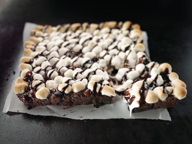 Pizza Hut Brownies
 Pizza Hut Bakes New Hot Chocolate Brownie