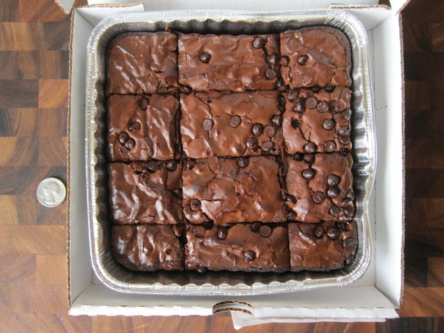 Pizza Hut Brownies
 Review Papa John s Double Chocolate Chip Brownie