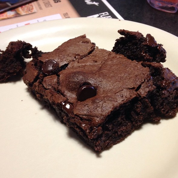 Pizza Hut Brownies
 brownie pizza hut