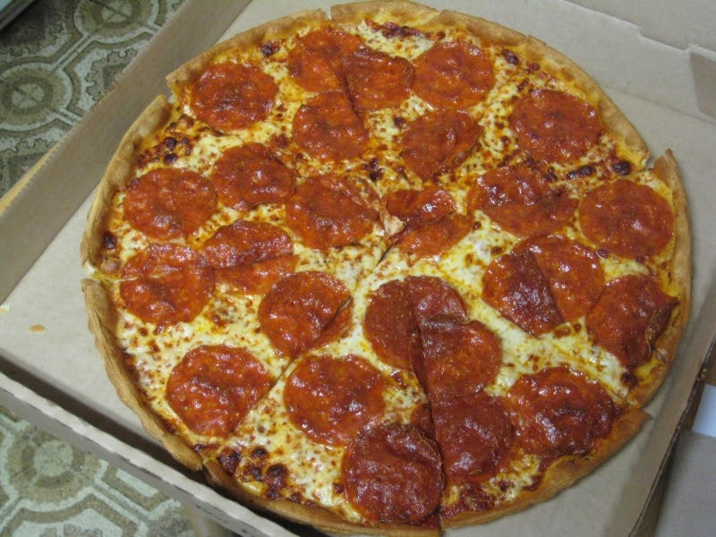 Pizza Hut Pepperoni
 Review Pizza Hut Thin N Crispy Pepperoni Pizza