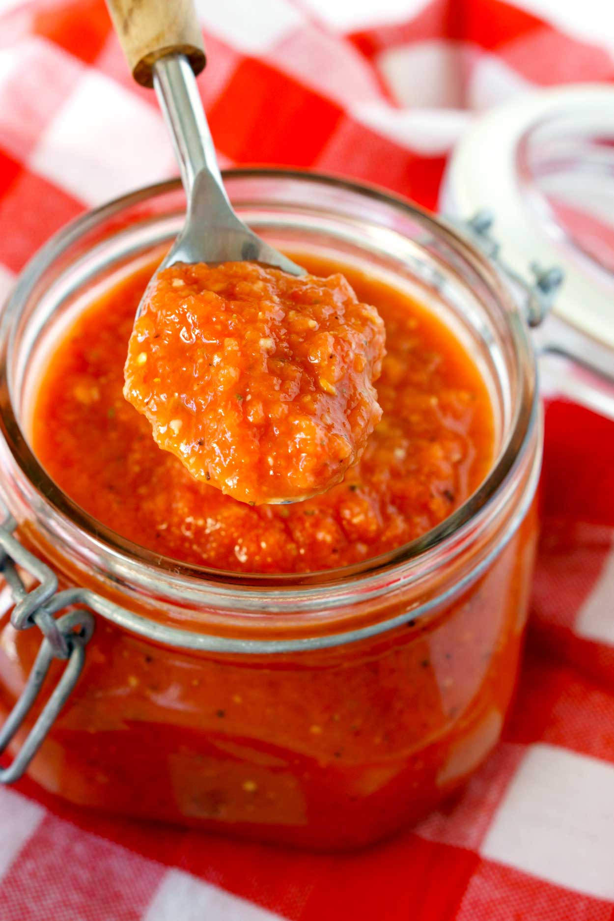 Pizza Sauce Recipe
 Copycat Pizzeria Pizza Sauce Recipe • Food Folks and Fun