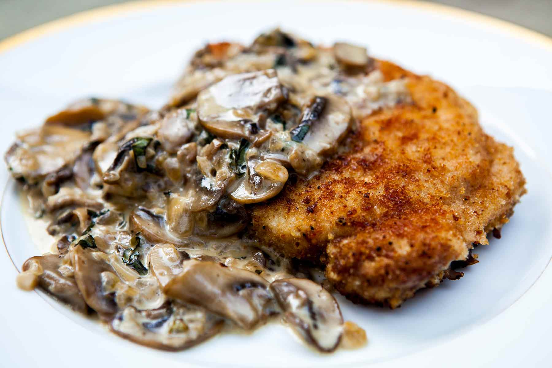 Pork Chops And Mushrooms
 Pork Chops with Mushroom Bourbon Cream Sauce Recipe