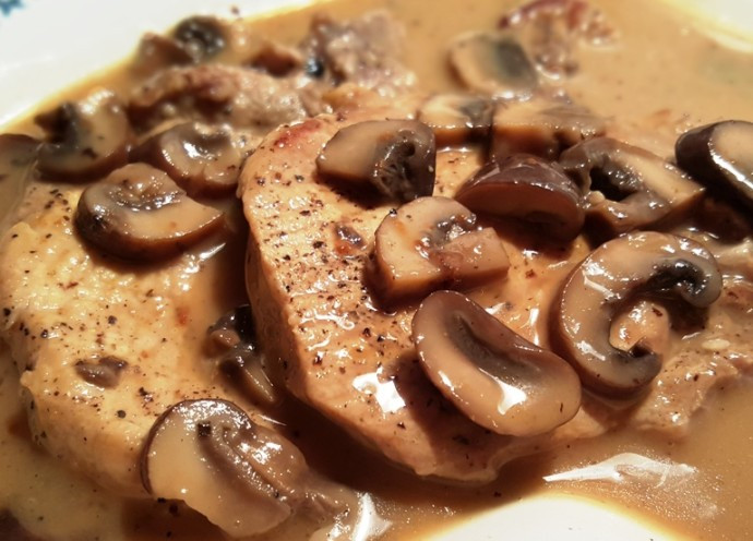 Pork Chops And Mushrooms
 Pressure Cooker Pork Chops in Homemade Mushroom Gravy