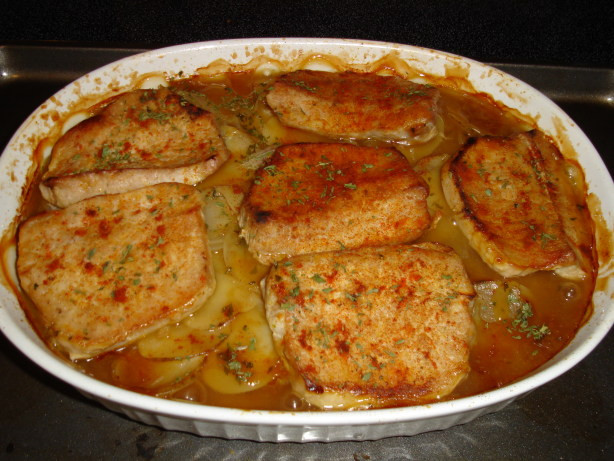 Pork Chops And Scalloped Potatoes
 Pork Chops With Scalloped Potatoes And ions Recipe