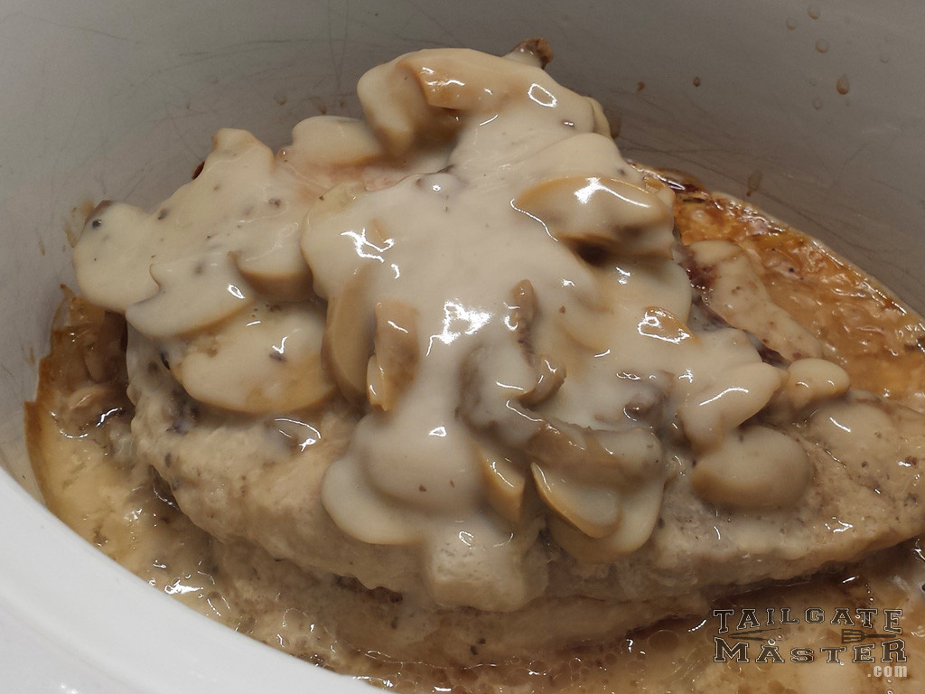 Pork Chops With Cream Of Mushroom Soup
 Easy Crockpot Pork Chops TailgateMaster