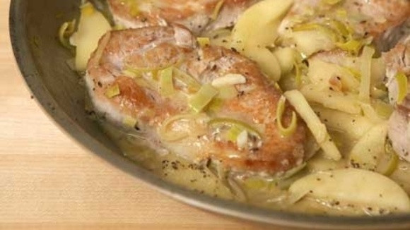 Pork Loin Chops Recipes
 Boneless Pork Loin Chops With Leeks and Apples