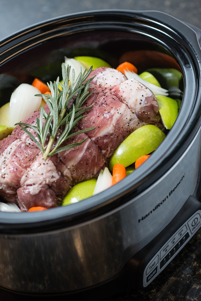 Pork Loin Recipes Slow Cooker
 Slow Cooker Pork Loin Roast with Apples